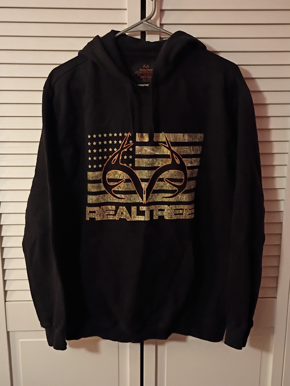 Realtree Men’s Black Hoodie with Camo American Flag Logo
